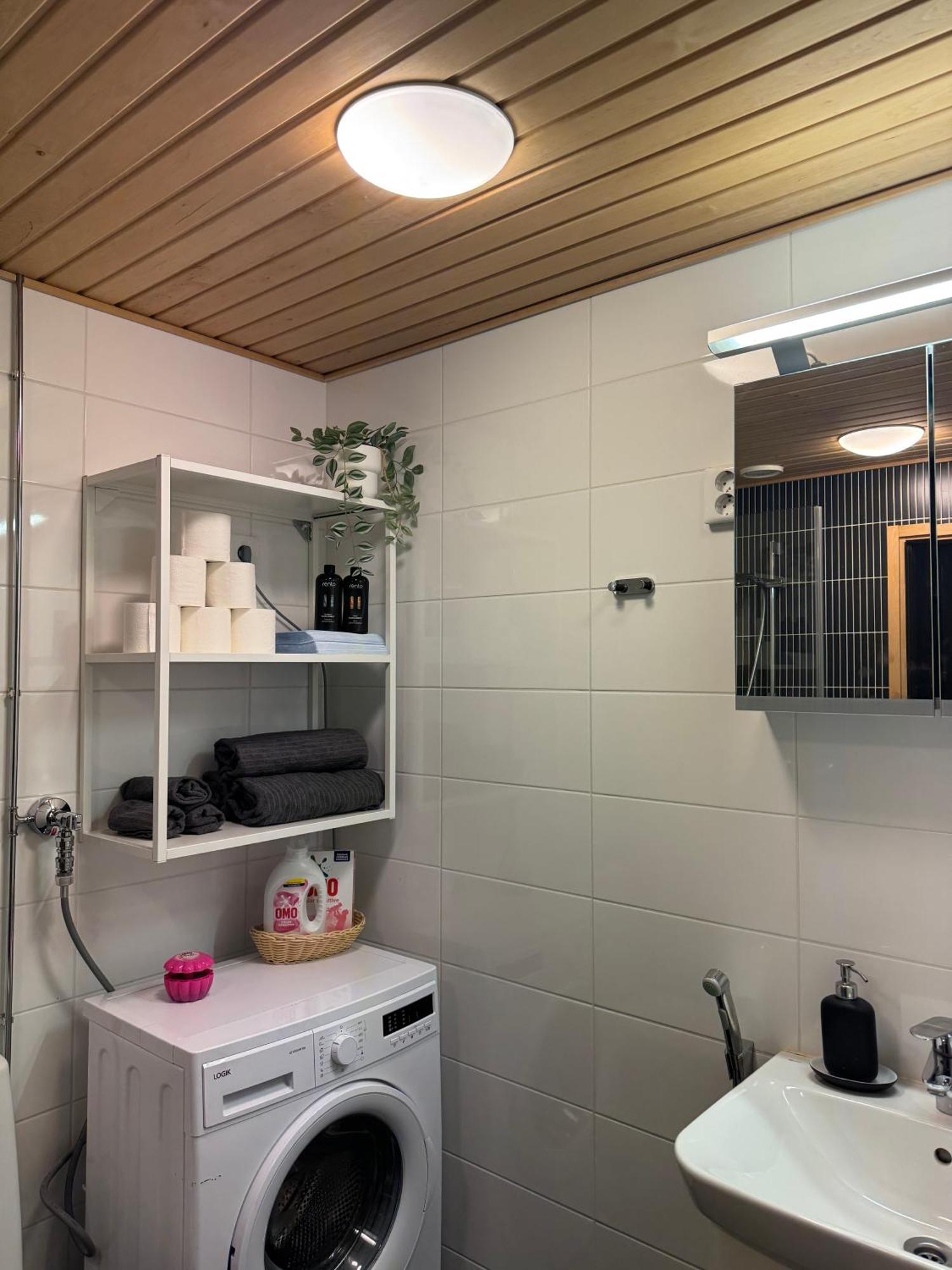 Modern With Sauna, Near Transit Hub/dixi Apartment Vantaa